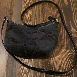 Authentic Coach crossbody, good condition